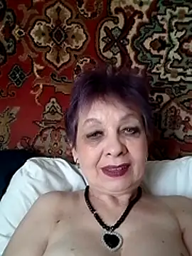 Snapshot of Rose60301 chatting on July 4, 2026, 12:32 pm Rose60301 online show from July 4, 2026, 12:32 pm