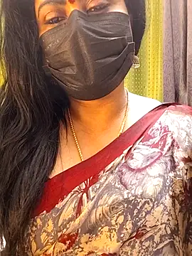 honey-flower online show from November 5, 2025, 10:57 pm