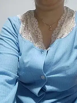 Snapshot of linakhalifa chatting on September 17, 2025, 8:11 pm linakhalifa online show from September 17, 2025, 8:11 pm