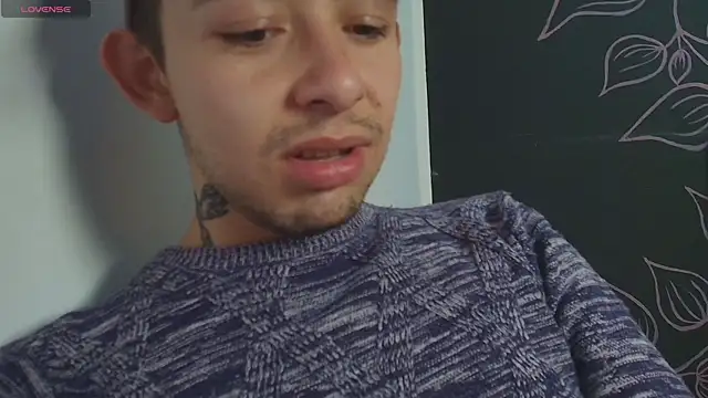 Aleecandrews online show from November 14, 2025, 7:17 pm