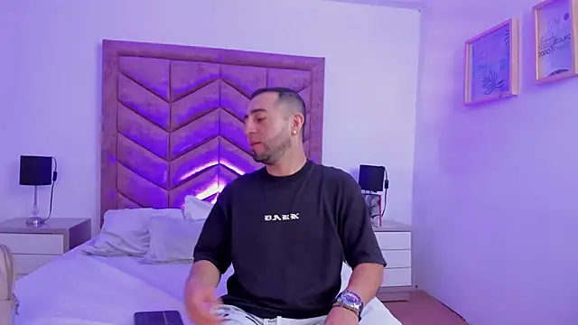 Lushian  online show from October 25, 2025, 3:34 pm