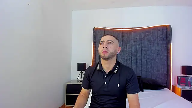 Lushian  online show from March 7, 2026, 4:01 pm