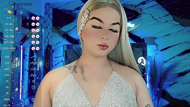 kushina uzumaki75 online show from May 15, 2026, 4:10 am