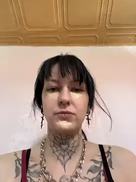 Seductively4 20 online show from May 19, 2026, 8:43 am