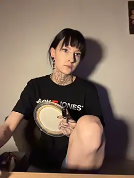 Seductively4 20 online show from May 11, 2026, 7:33 pm