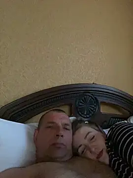 ReginaAndGordon online show from April 15, 2026, 4:00 pm