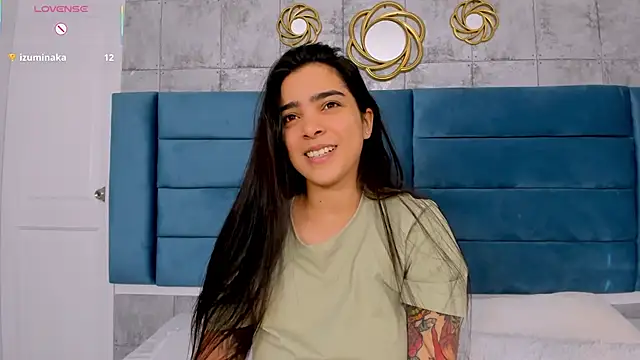 Snapshot of KamilaBetancourt chatting on May 25, 2026, 1:54 pm KamilaBetancourt online show from May 25, 2026, 1:54 pm