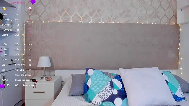 Snapshot of KamilaBetancourt chatting on February 2, 2026, 1:10 pm KamilaBetancourt online show from February 2, 2026, 1:10 pm