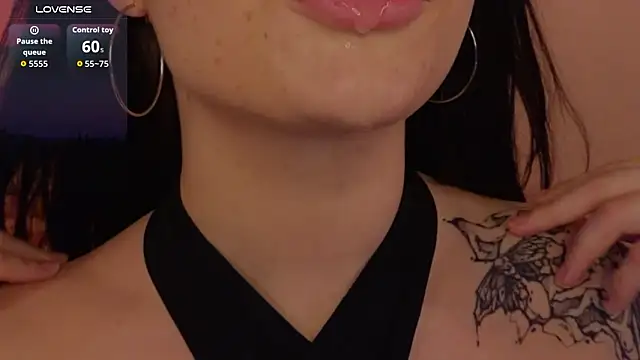 honey     bunny online show from March 24, 2026, 11:54 am