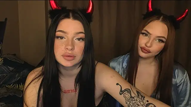 Snapshot of honey_____bunny chatting on October 27, 2025, 3:02 pm honey bunny online show from October 27, 2025, 3:02 pm