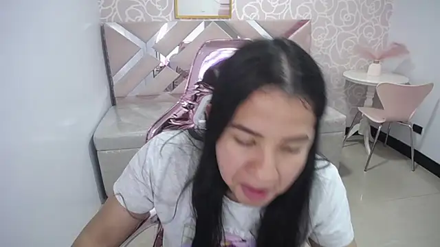 Snapshot of Irina_evans_s1 chatting on May 23, 2026, 7:46 pm Irina evans s1 online show from May 23, 2026, 7:46 pm