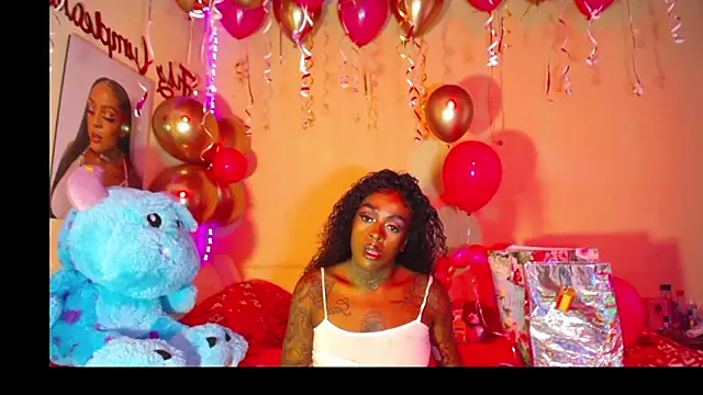 pink 7777 online show from November 8, 2025, 4:21 pm