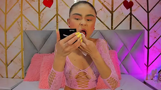 Cassidy 14 online show from April 9, 2026, 8:04 pm