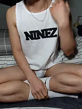 Snapshot of icejuljulju chatting on January 19, 2026, 1:37 pm icejuljulju online show from January 19, 2026, 1:37 pm