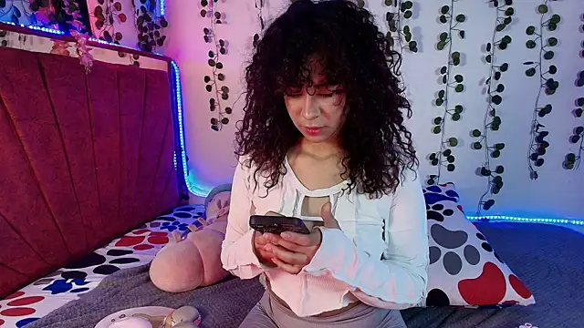 Snapshot of collins_Daph chatting on September 27, 2025, 3:07 pm collins Daph online show from September 27, 2025, 3:07 pm