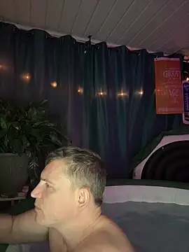 Snapshot of Integrityofsin chatting on April 11, 2026, 4:20 am Integrityofsin online show from April 11, 2026, 4:20 am