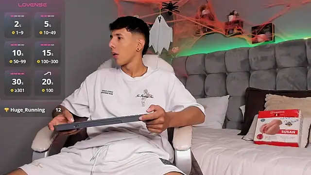Snapshot of Juan_zabala chatting on October 4, 2025, 11:12 am Juan zabala online show from October 4, 2025, 11:12 am