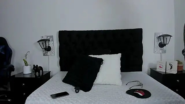 Snapshot of Alan_Fire chatting on September 24, 2025, 7:31 pm Alan Fire online show from September 24, 2025, 7:31 pm