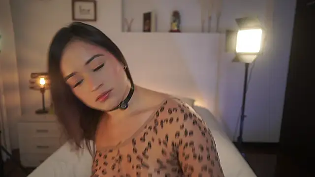 ximena cortez 03 online show from May 18, 2026, 10:47 pm