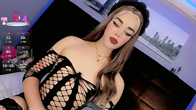 Snapshot of Baby-Isa chatting on December 15, 2025, 5:24 am Baby-Isa online show from December 15, 2025, 5:24 am