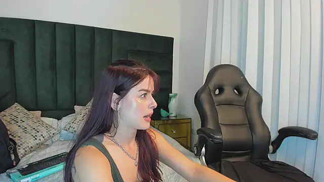 Snapshot of valerieMattson chatting on September 24, 2025, 5:52 pm valerieMattson online show from September 24, 2025, 5:52 pm
