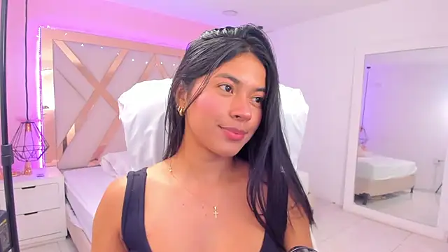 Snapshot of samantaa_shy chatting on February 17, 2026, 2:42 am samantaa shy online show from February 17, 2026, 2:42 am