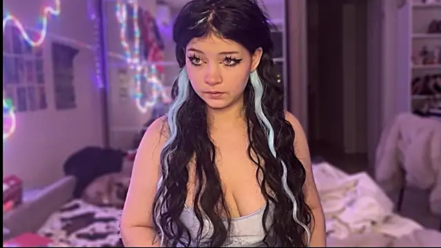 Snapshot of nikoli_naw chatting on October 26, 2025, 2:06 pm nikoli naw online show from October 26, 2025, 2:06 pm