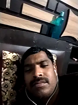 sanjusonk2025 online show from January 14, 2026, 8:45 pm