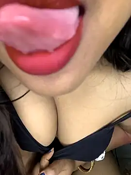 Nightgirl007 online show from October 22, 2025, 9:57 pm