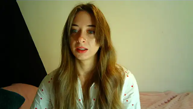 Snapshot of karinessa chatting on February 23, 2026, 6:08 pm karinessa online show from February 23, 2026, 6:08 pm