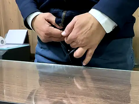 Snapshot of ultimatebooboo chatting on December 23, 2025, 9:08 am ultimatebooboo online show from December 23, 2025, 9:08 am