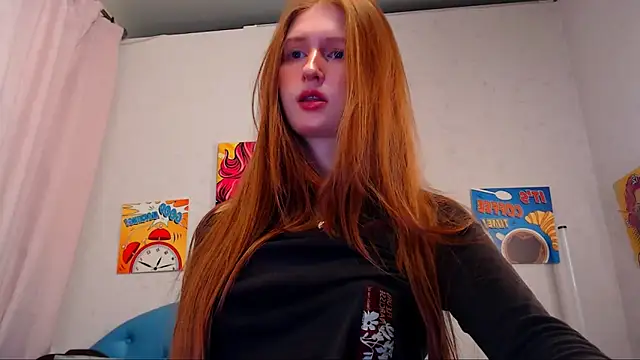 Snapshot of LuxXAngel chatting on March 10, 2026, 11:20 pm LuxXAngel online show from March 10, 2026, 11:20 pm