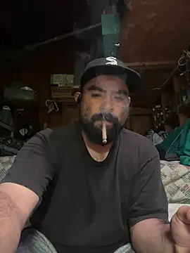 Snapshot of Jonathanfrom420 chatting on March 25, 2026, 9:41 am Jonathanfrom420 online show from March 25, 2026, 9:41 am