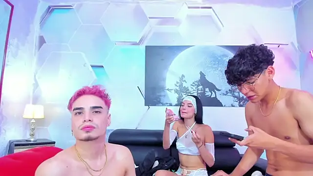 Snapshot of rhabena_boysex chatting on April 11, 2026, 2:19 am rhabena boysex online show from April 11, 2026, 2:19 am