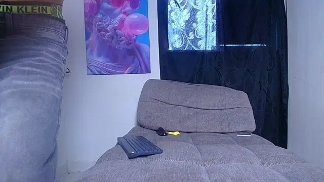 Allnei online show from April 13, 2026, 4:22 pm