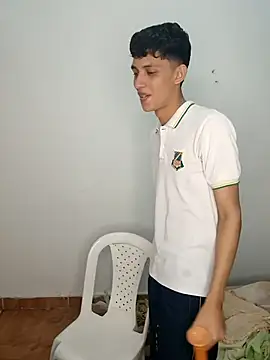 Allnei online show from October 18, 2025, 4:42 pm