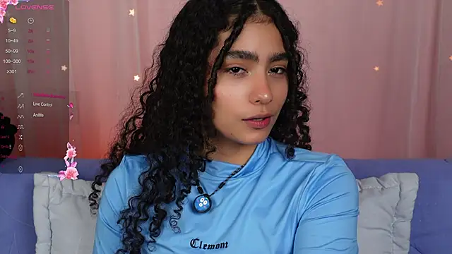 Victoria Curly online show from September 29, 2025, 1:01 am