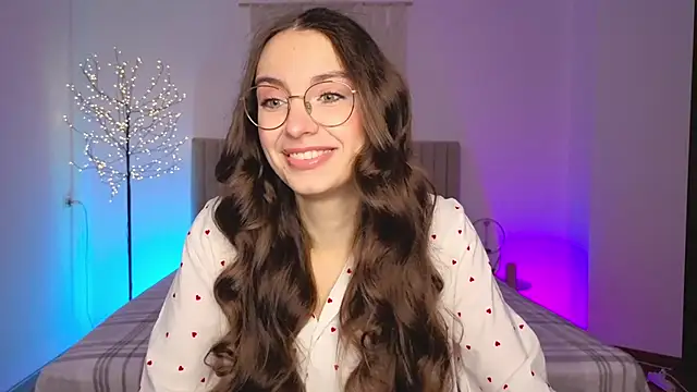 Snapshot of Real_cutie1 chatting on March 3, 2026, 1:51 pm Real cutie1 online show from March 3, 2026, 1:51 pm