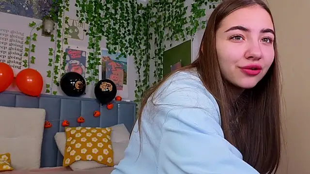 Ashley Pierce online show from October 23, 2025, 4:11 am