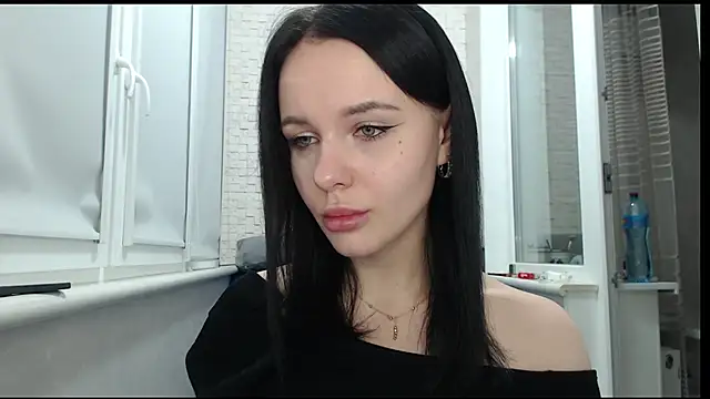 Snapshot of Blair_Yates chatting on October 18, 2025, 8:00 pm Blair Yates online show from October 18, 2025, 8:00 pm