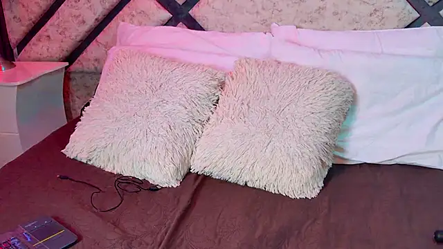 ZafiraRose online show from November 28, 2025, 7:58 pm