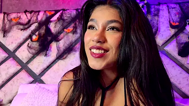 ZafiraRose online show from October 27, 2025, 7:59 pm