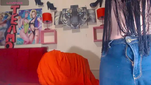 blondehot5v online show from October 30, 2025, 3:31 pm