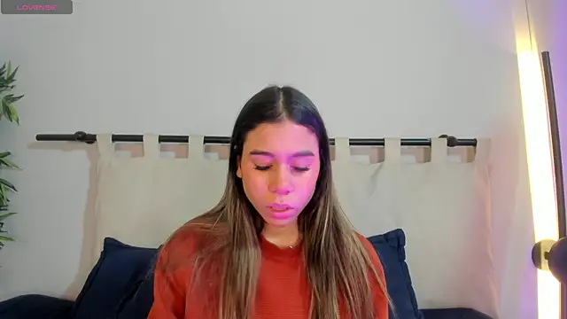 Rachell criss online show from April 18, 2026, 4:04 am