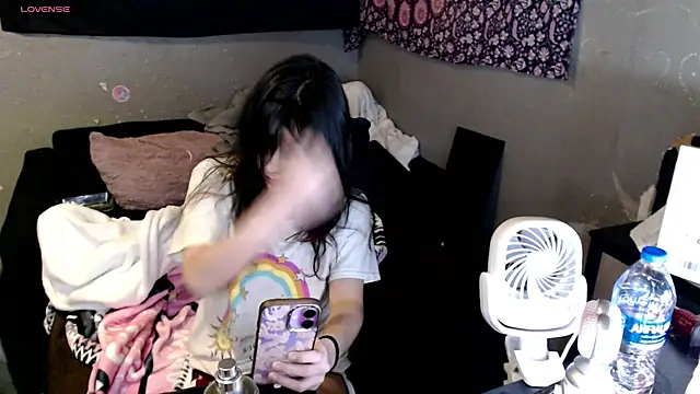 London Ray online show from February 15, 2026, 6:25 am