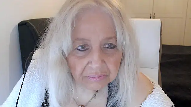 Snapshot of SusiLifeXXX chatting on February 15, 2026, 7:02 pm SusiLifeXXX online show from February 15, 2026, 7:02 pm