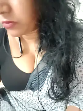 Snapshot of Swetyhoney chatting on September 8, 2025, 5:12 pm Swetyhoney online show from September 8, 2025, 5:12 pm