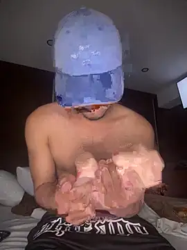 Mlkrrp online show from September 29, 2025, 12:28 am