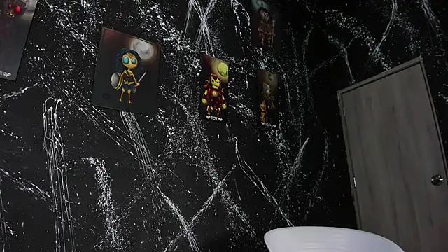 Snapshot of kileyyHot chatting on October 21, 2025, 2:33 am kileyyHot online show from October 21, 2025, 2:33 am