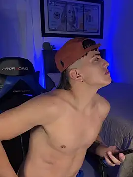 Justin trevor1 online show from March 30, 2026, 6:48 am